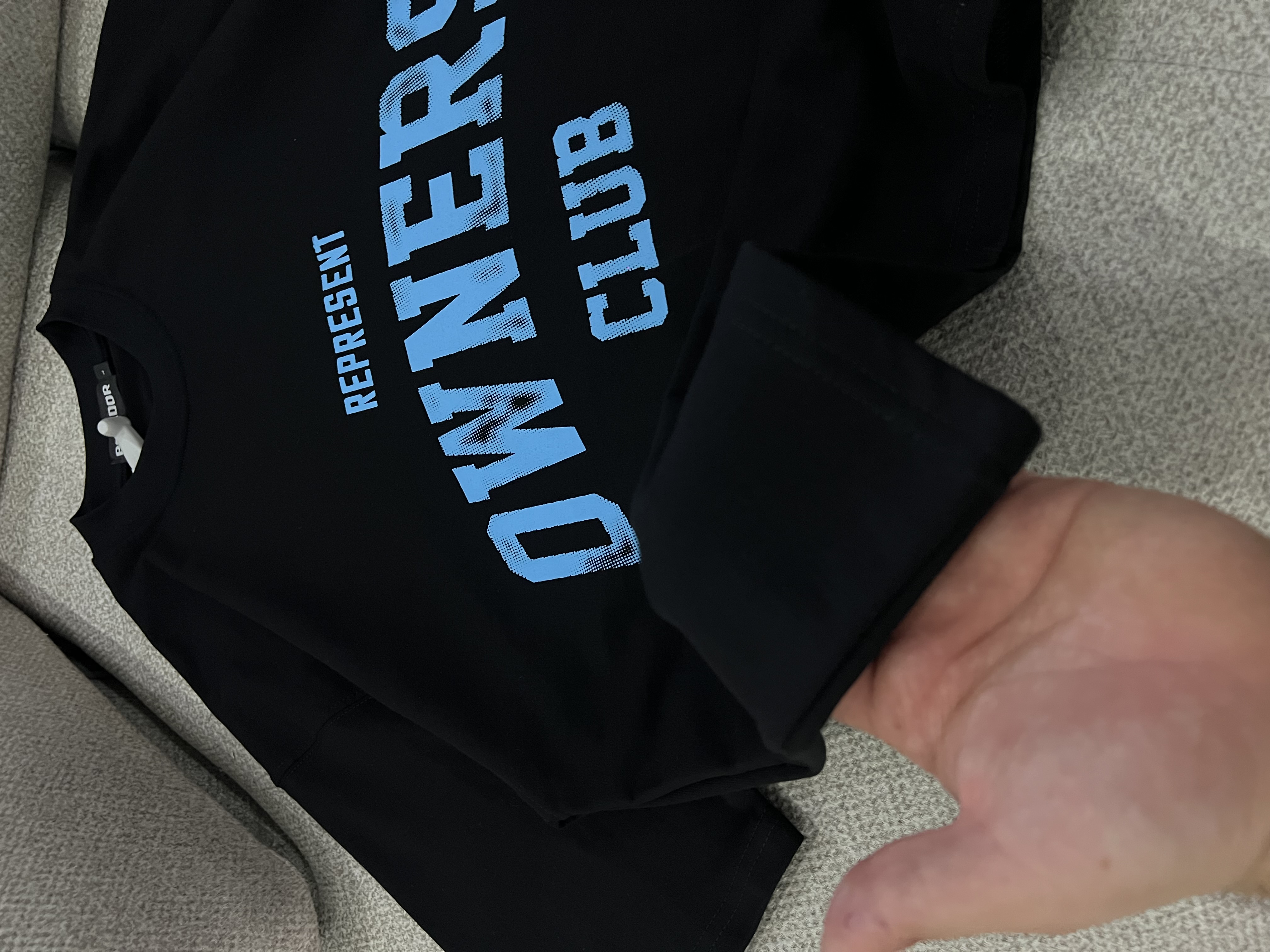 تیشرت اورسایز مشکی طرح OWNERS CLUB
